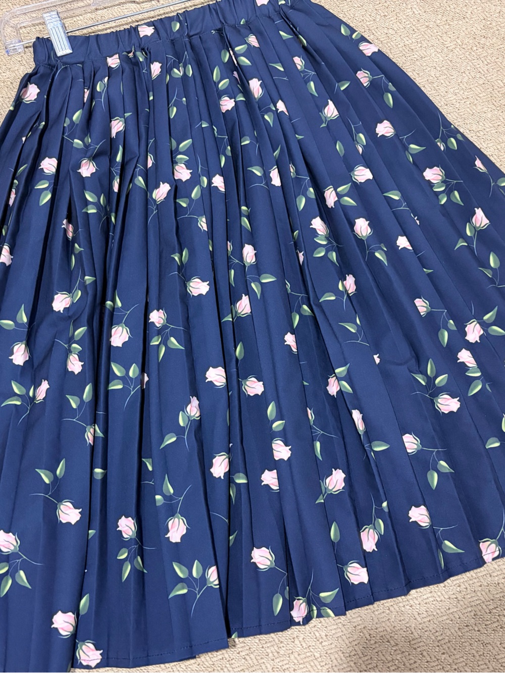 SHEIN Navy Pleated Skirt with Pink Rose Print